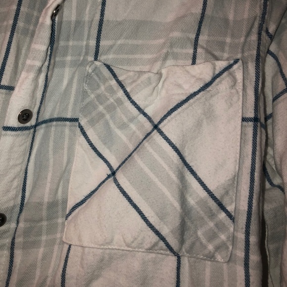3/$20 • PACSUN KENDALL & KYLIE FLANNEL - Picture 4 of 4